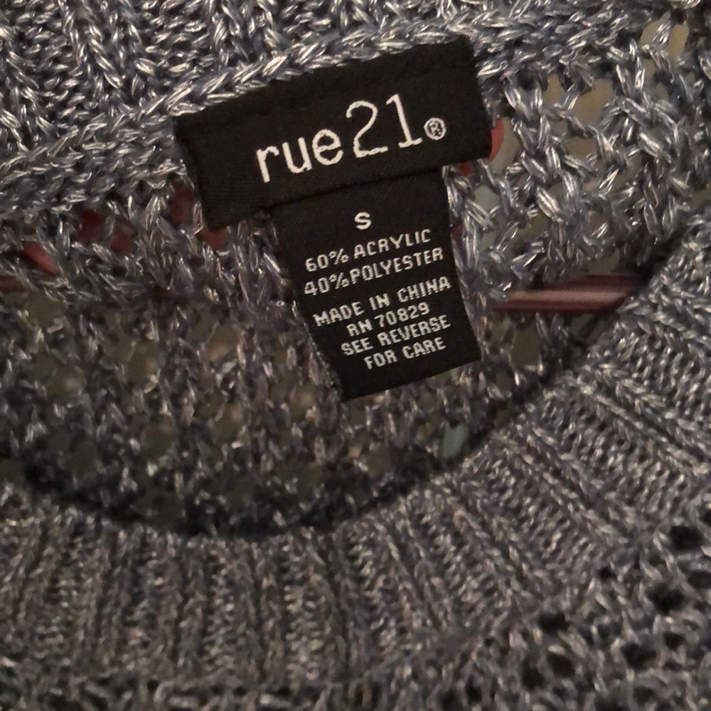 Sweater - Picture 2 of 3